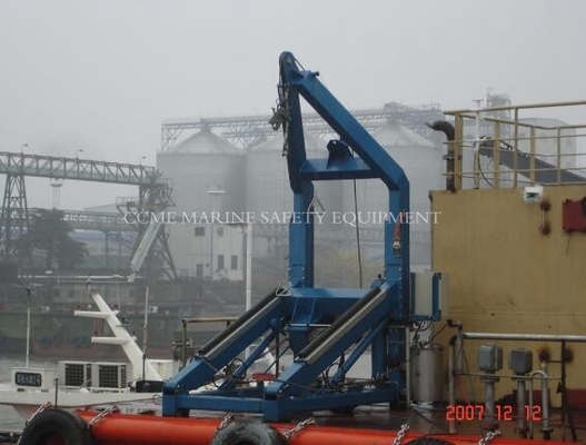 China Davit Crane For Life boat And Rescue Boat supplier